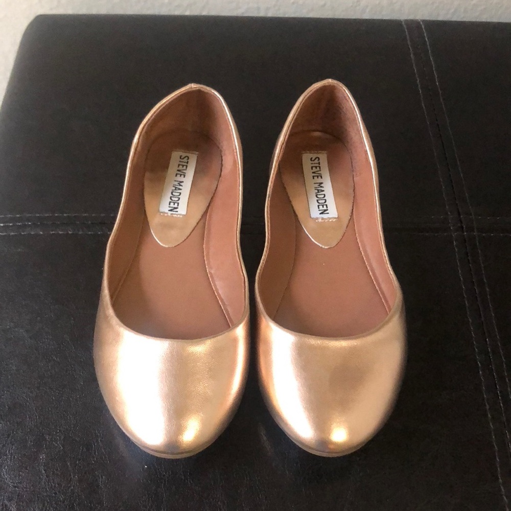 Steve Madden Gold Flats